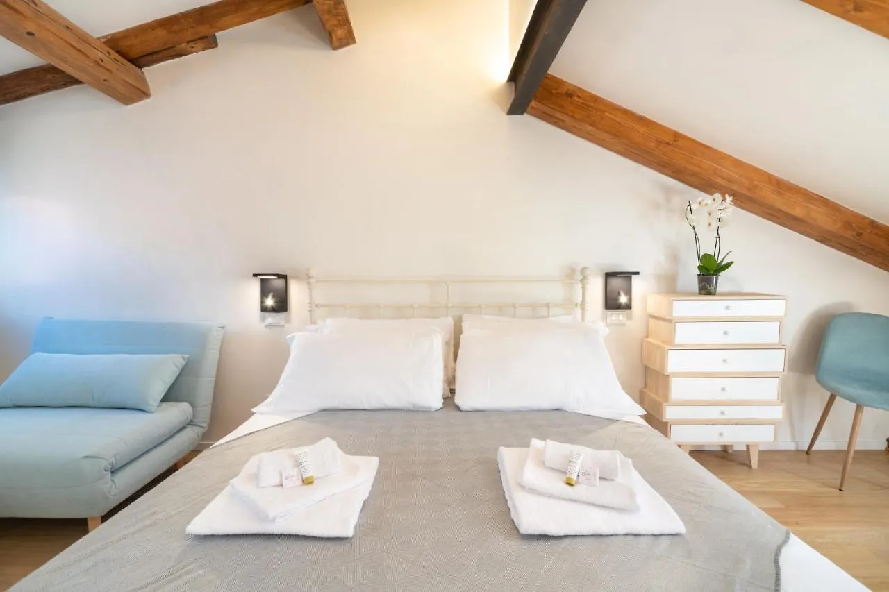 Palazzina Schiavoni Apartment Venice