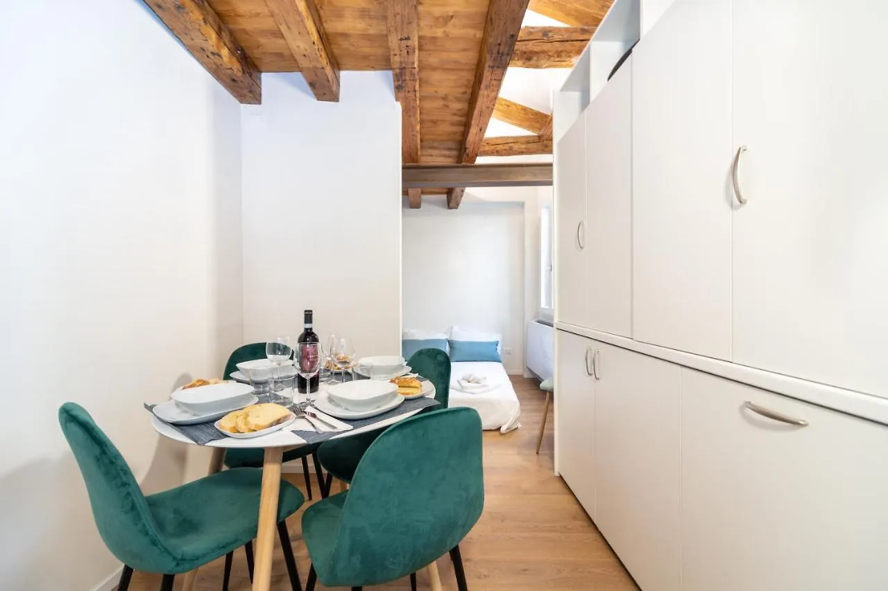 Palazzina Schiavoni Apartment Venice