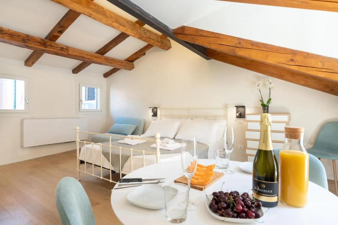 Palazzina Schiavoni Apartment Venice
